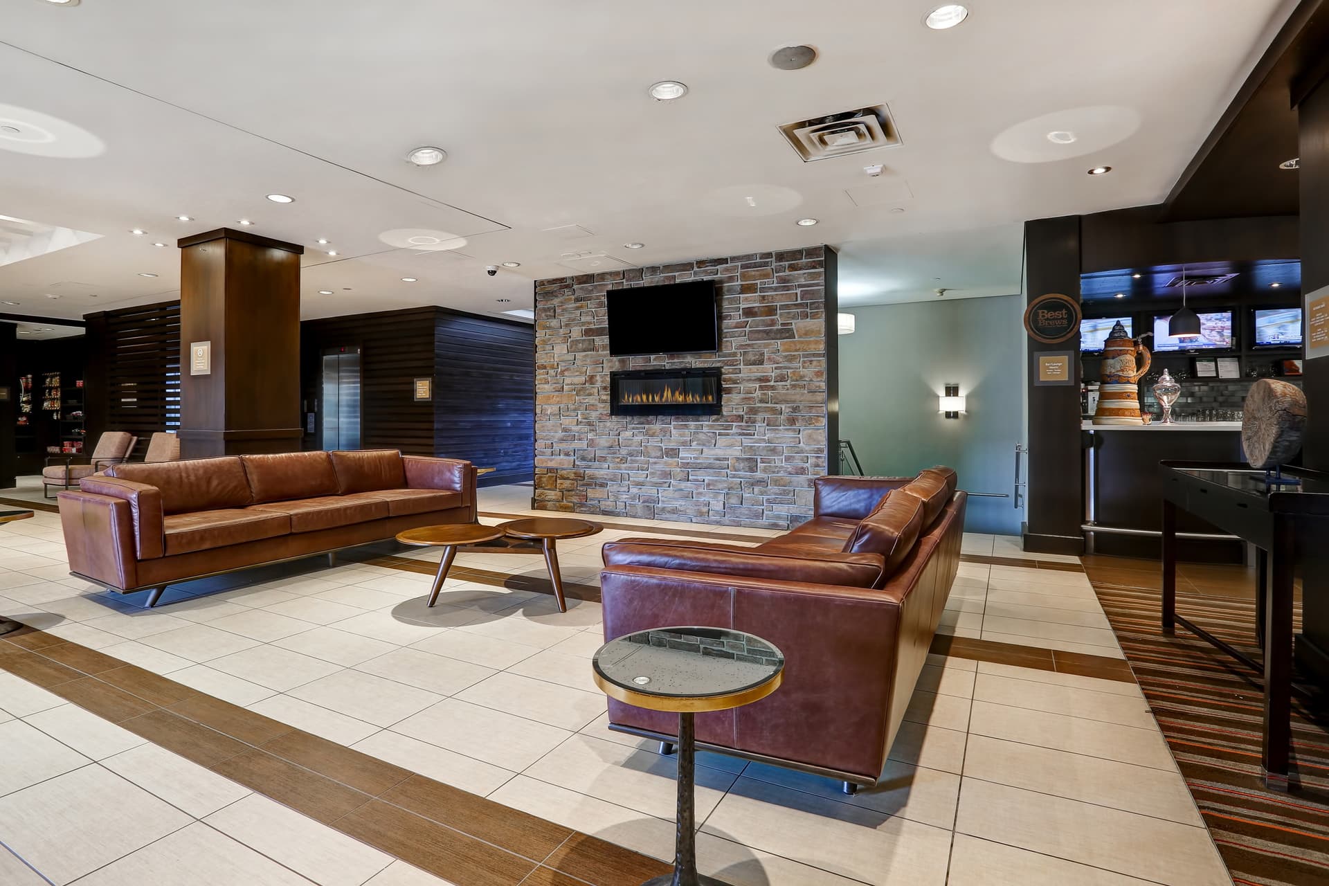 Four Points by Sheraton Toronto Mississauga