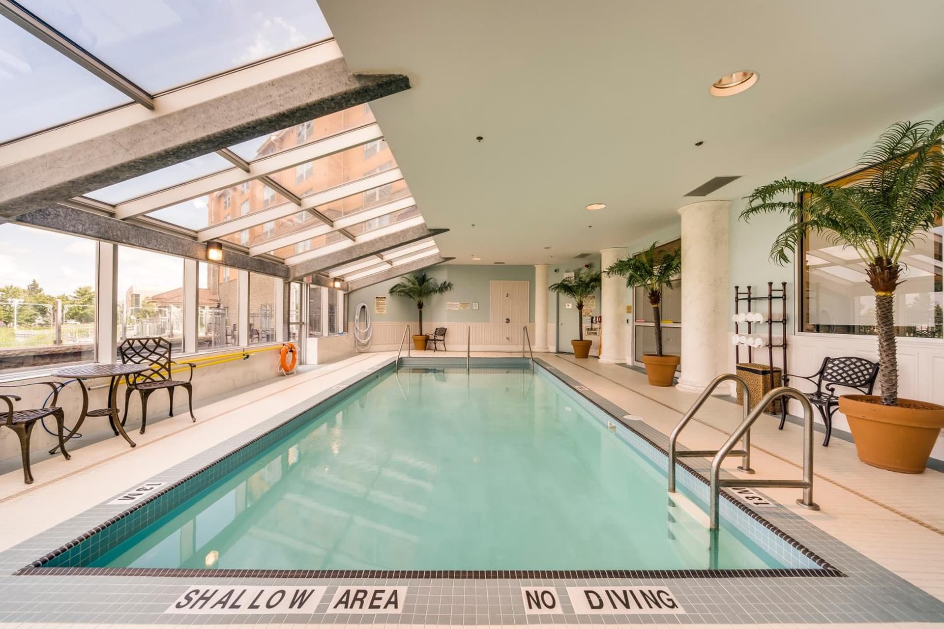 Monte Carlo Inn & Suites Downtown Markham