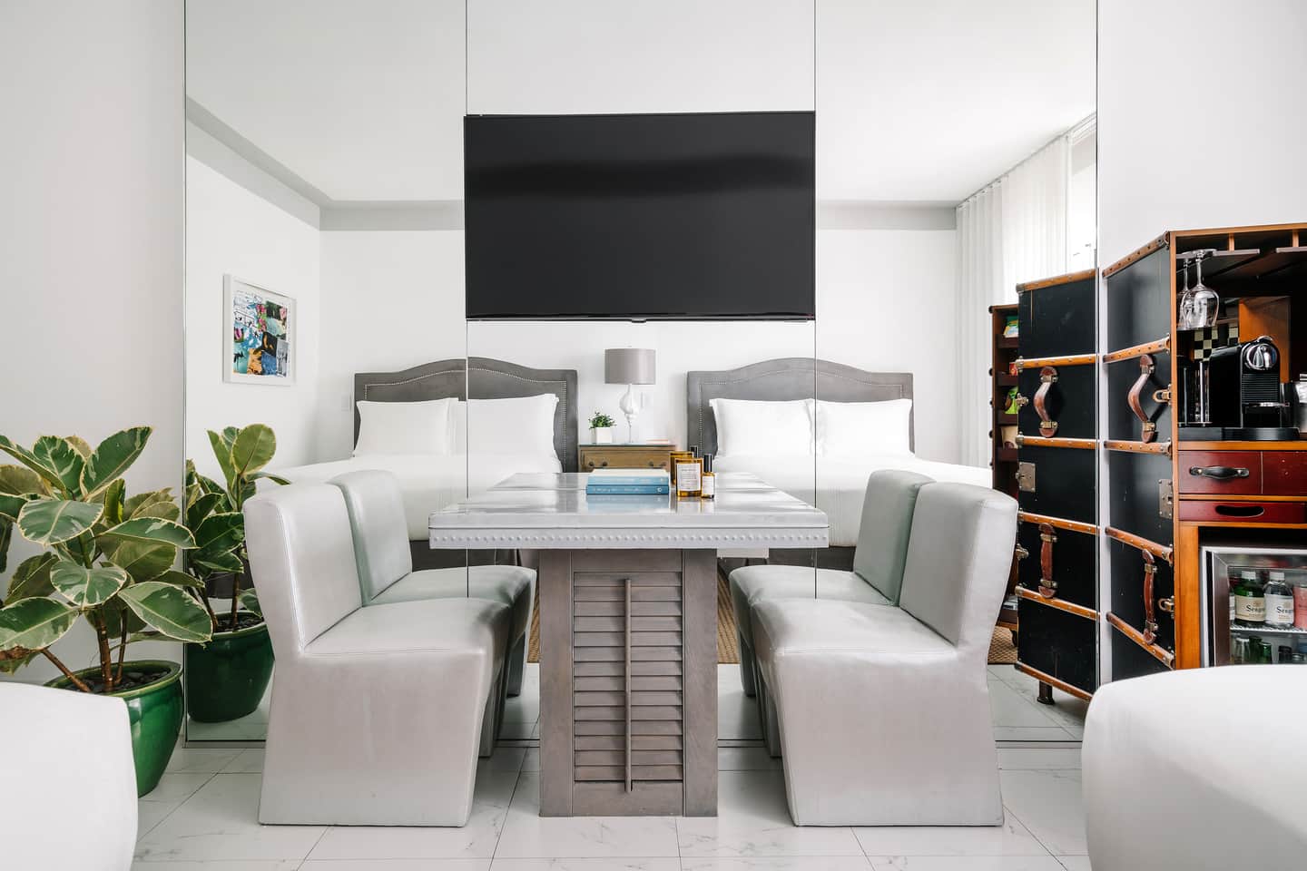 Nautilus Sonesta Miami Beach
