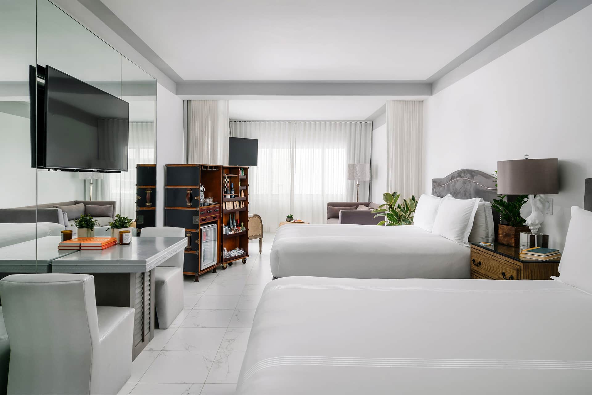 Nautilus Sonesta Miami Beach
