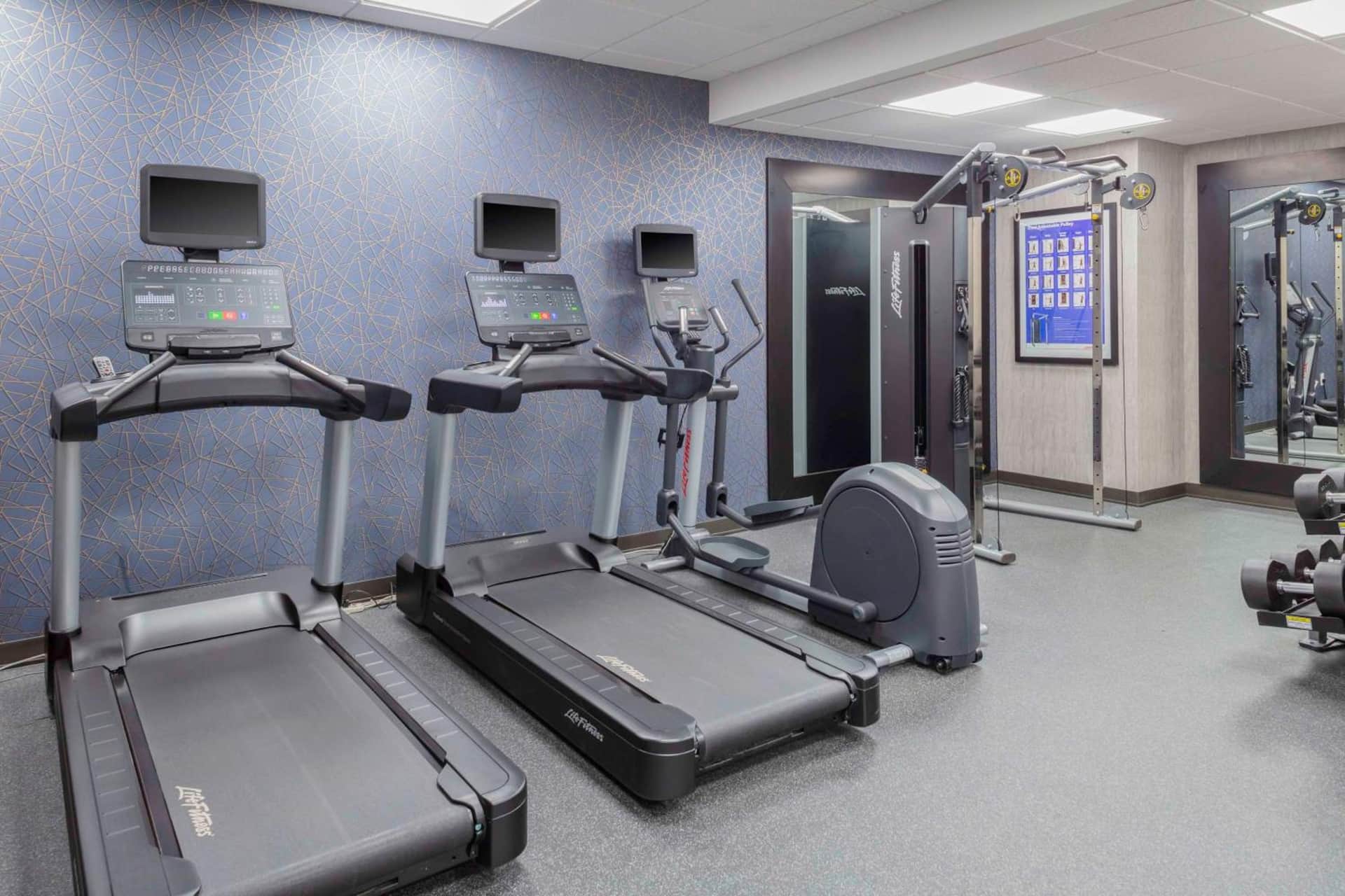 HAMPTON INN CONYERS