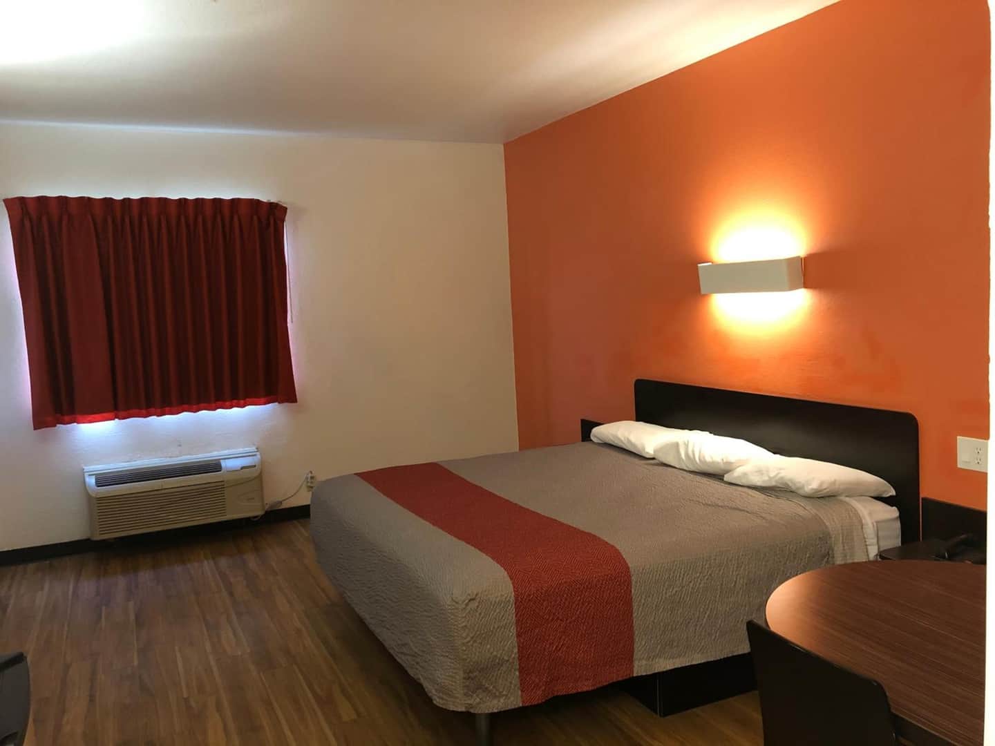 Motel 6-Woodway, TX