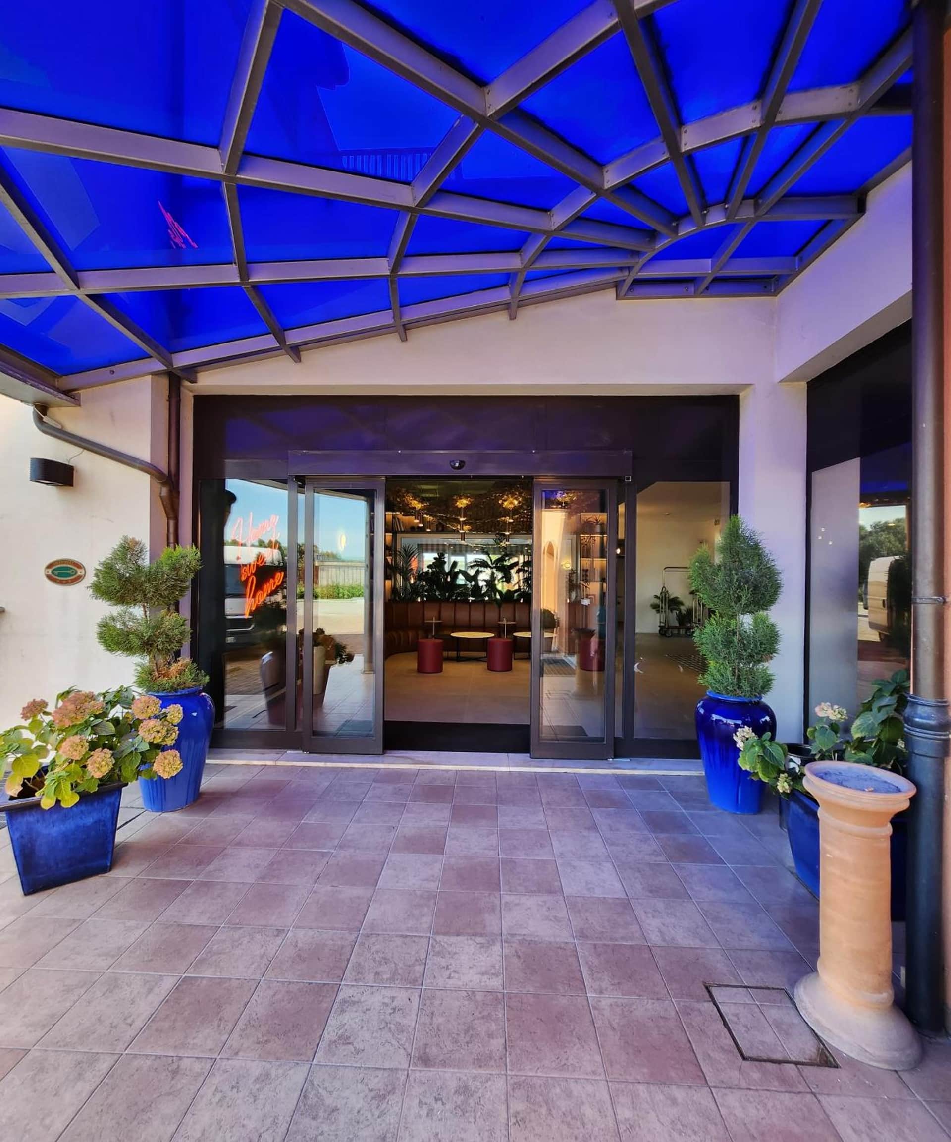 Bleis Hotel