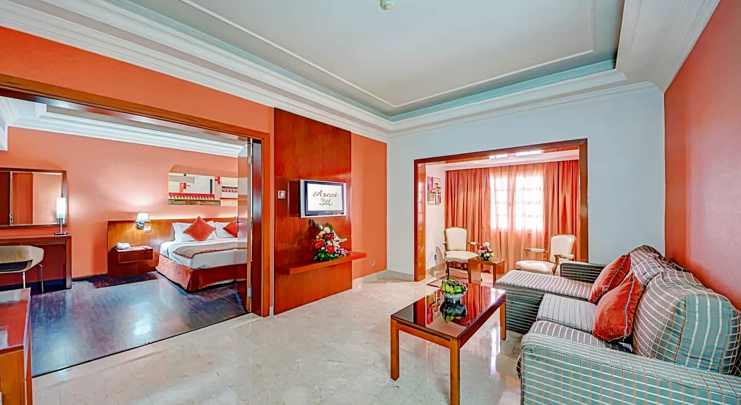 Ascot Hotel