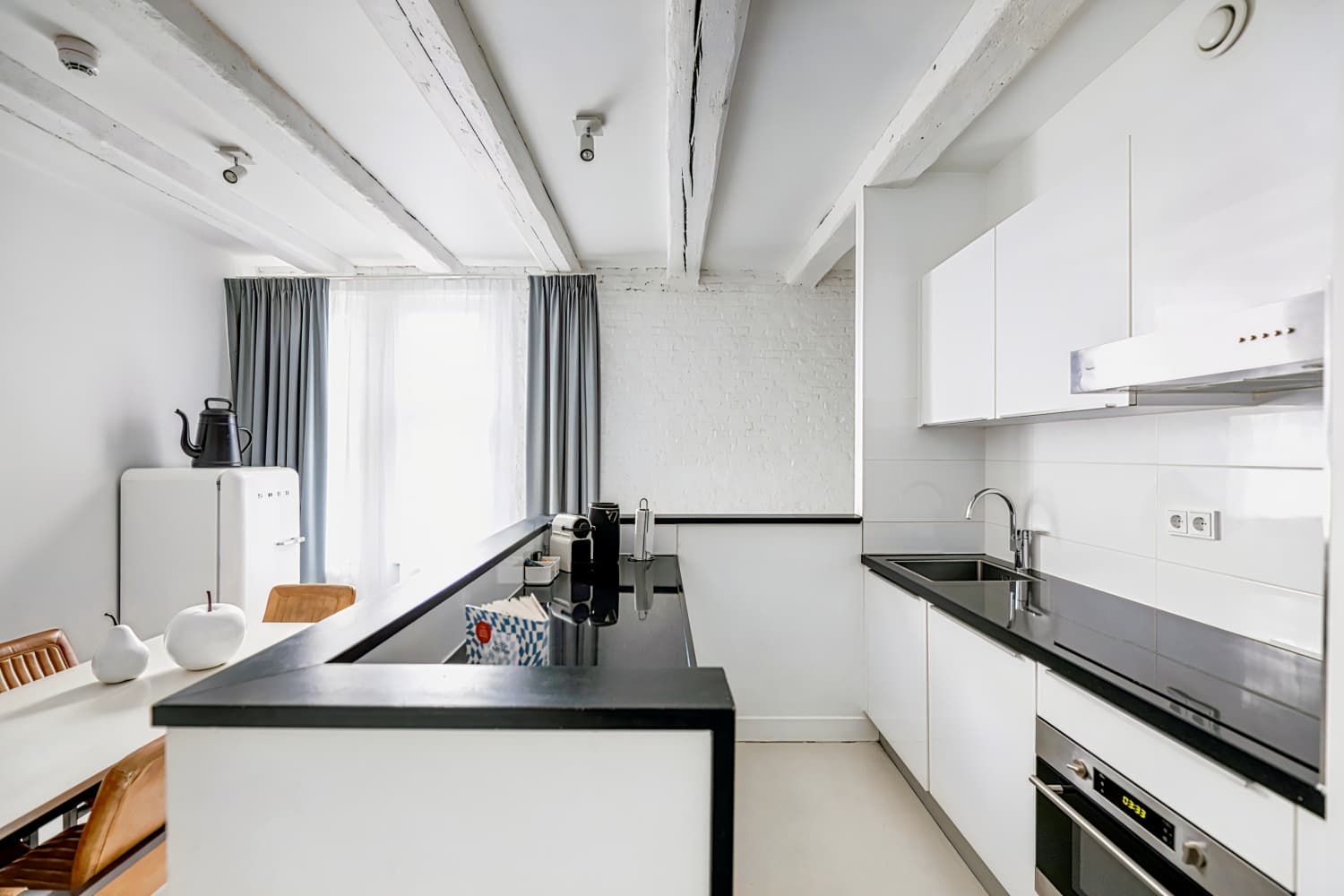 AYS Amsterdam Salthouse Canal