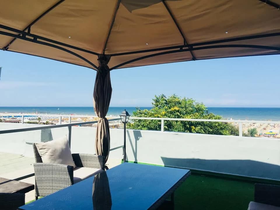 Hotel Butterfly & YoUnique Spa