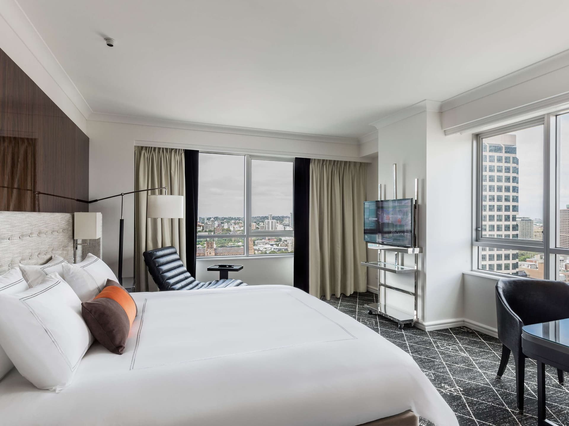 Swissôtel Sydney