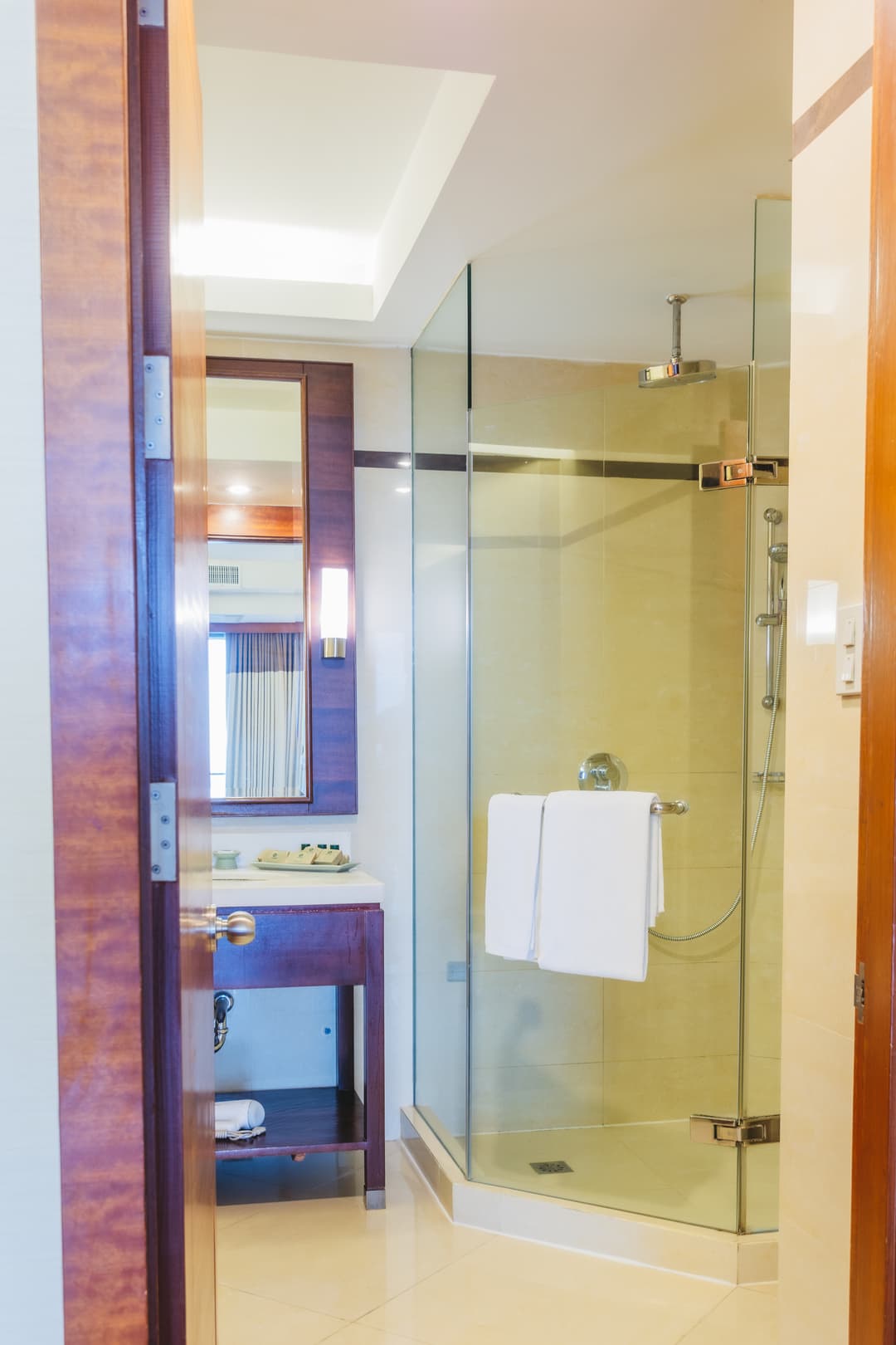 Column Bangkok Hotel