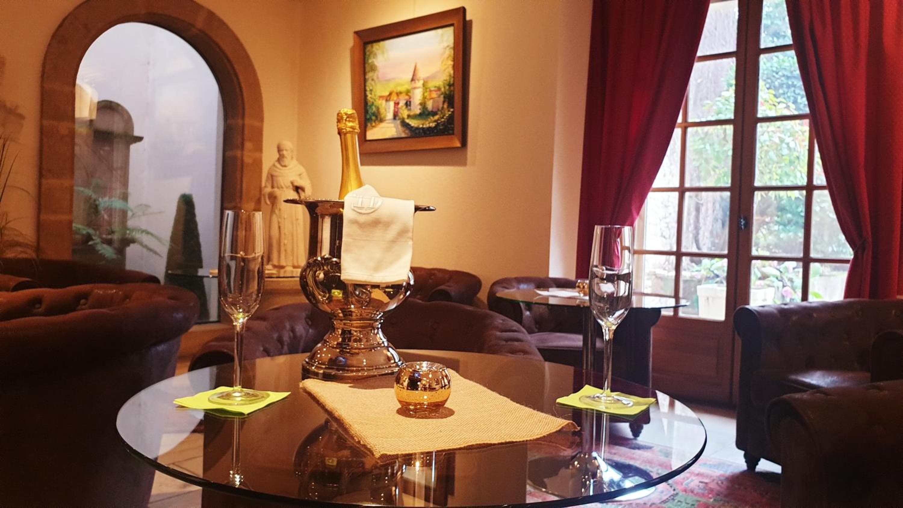 Hôtel De Greuze & Spa