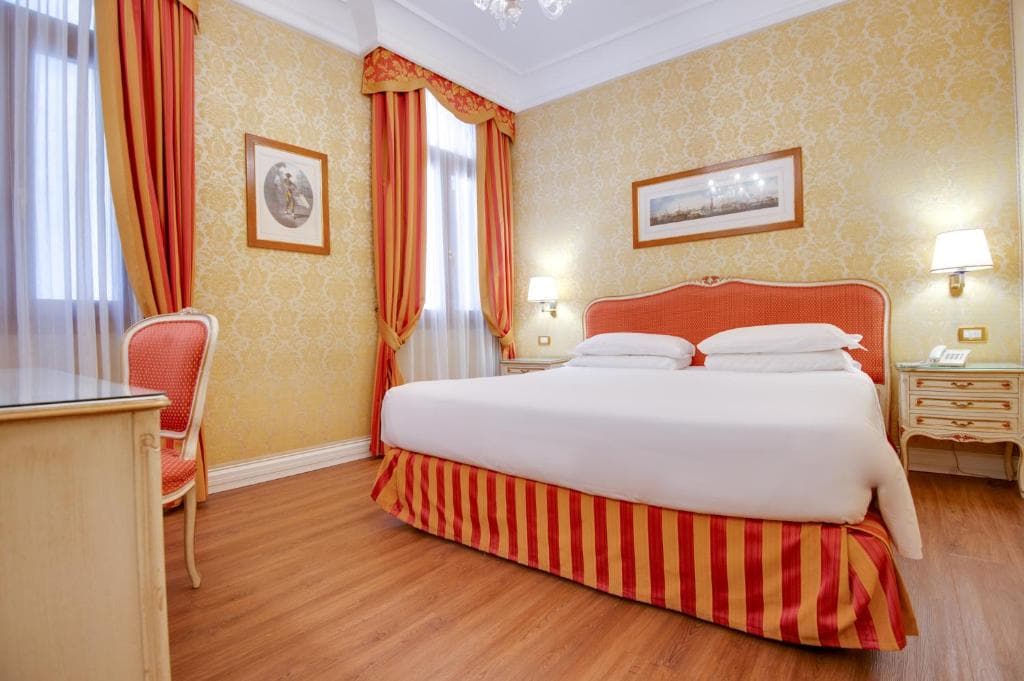 Hotel Antiche Figure
