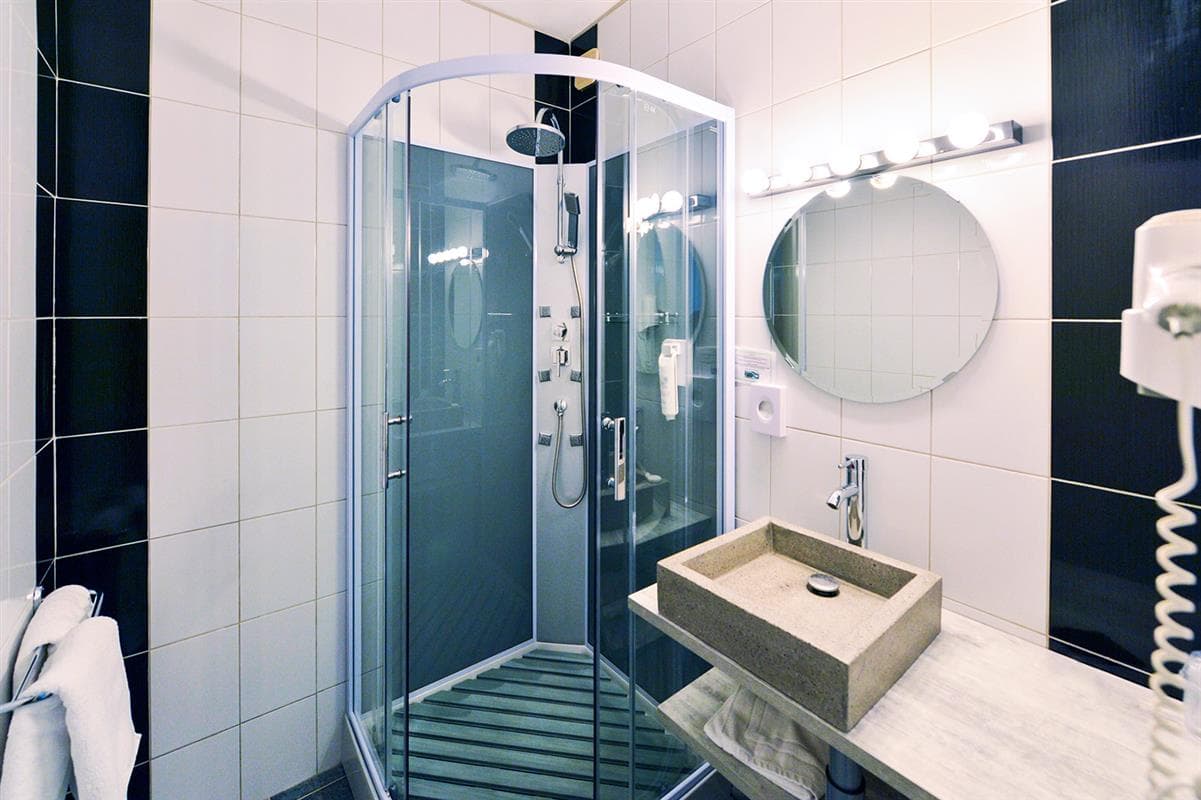 Contact Hôtel le Moulin Neuf