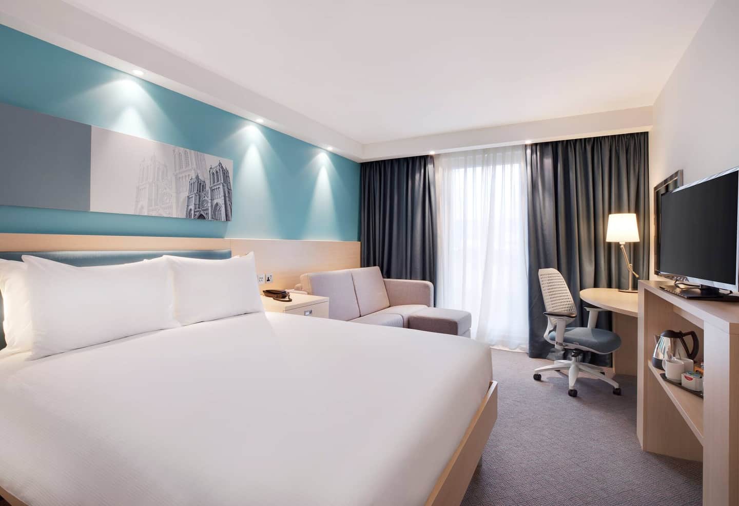 Hampton By Hilton Bristol Airport