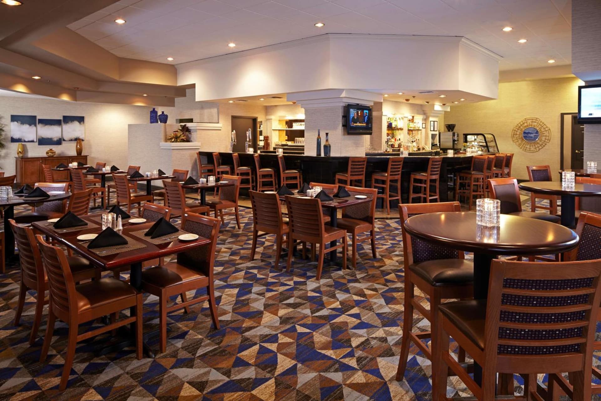 Embassy Suites by Hilton Los Angeles International Airport North