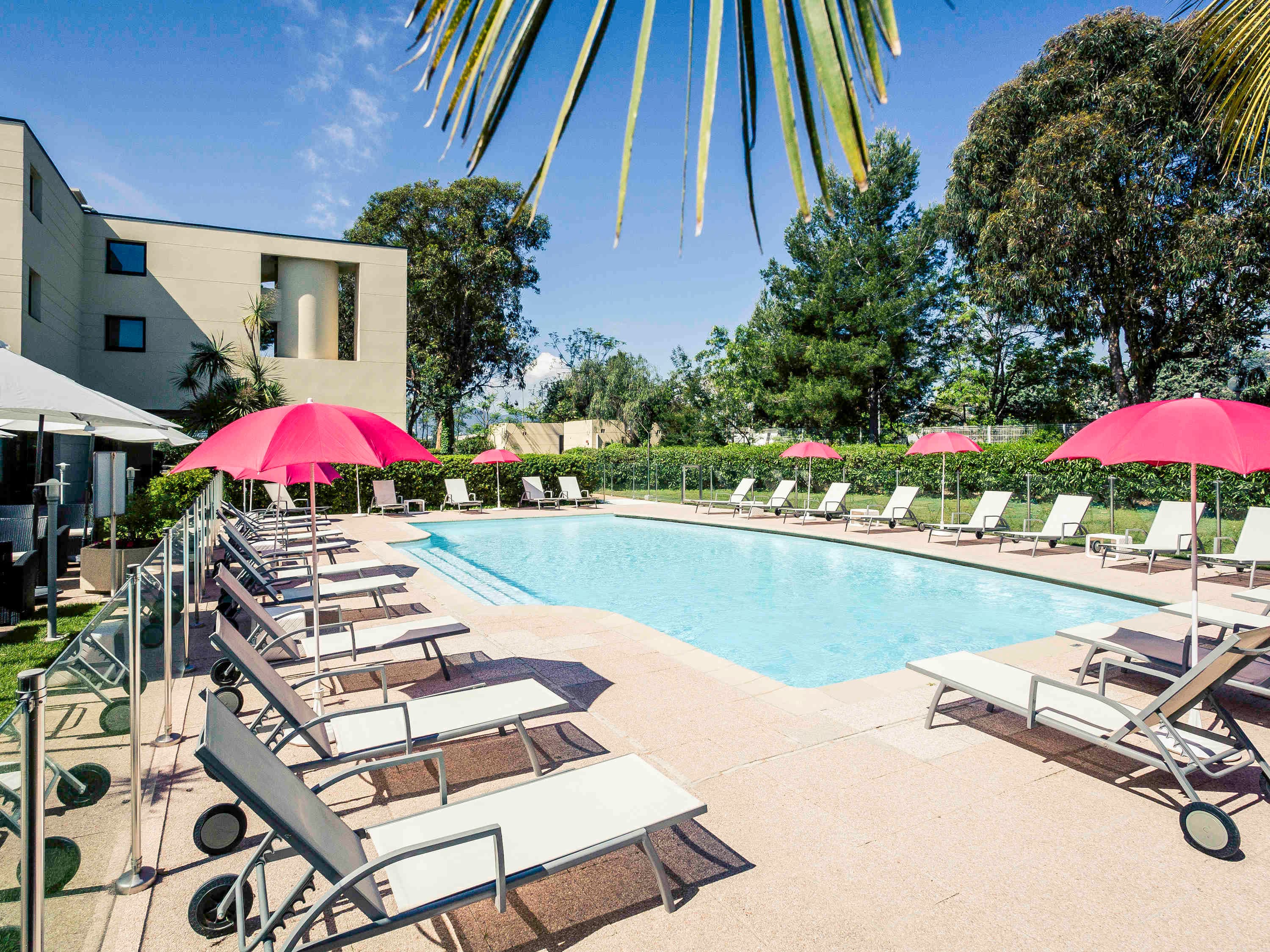 Mercure Cannes Mandelieu Hotel