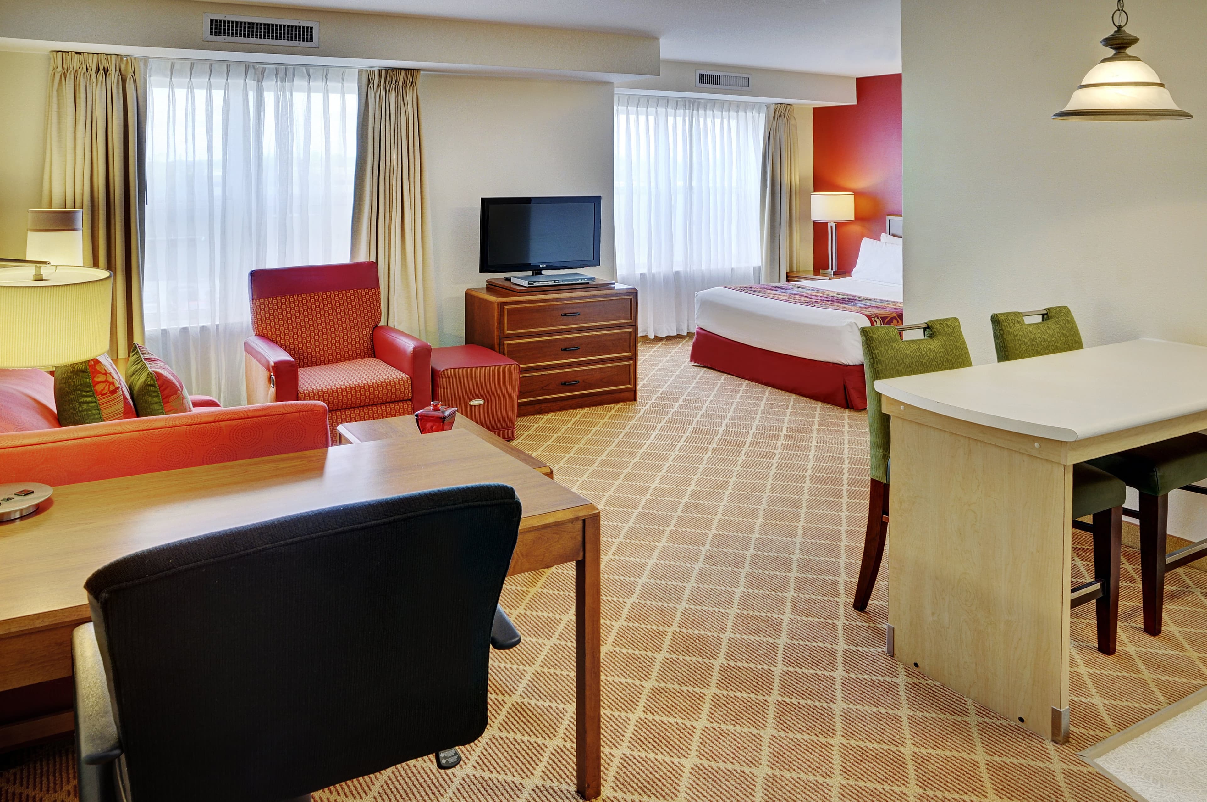 Lakeview Signature Inn Calgary Airport