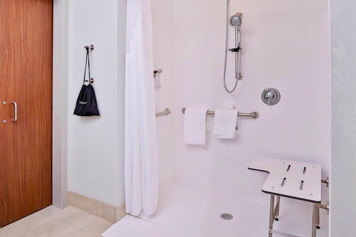 Holiday Inn Express & Suites Mall of America - MSP Airport