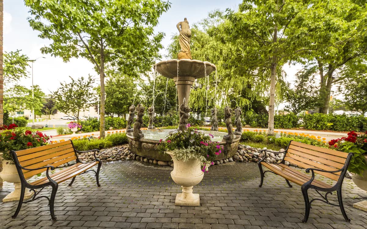 Monte Carlo Inns Toronto Markham