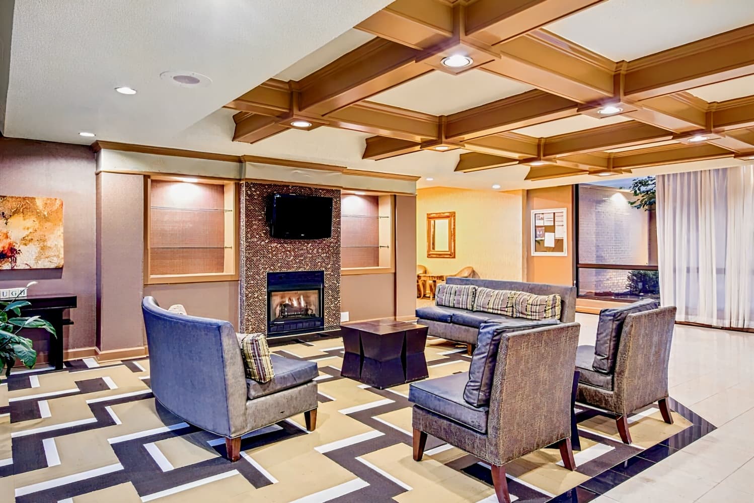 Holiday Inn Roanoke - Tanglewood Route 419 & I 581, an IHG Hotel