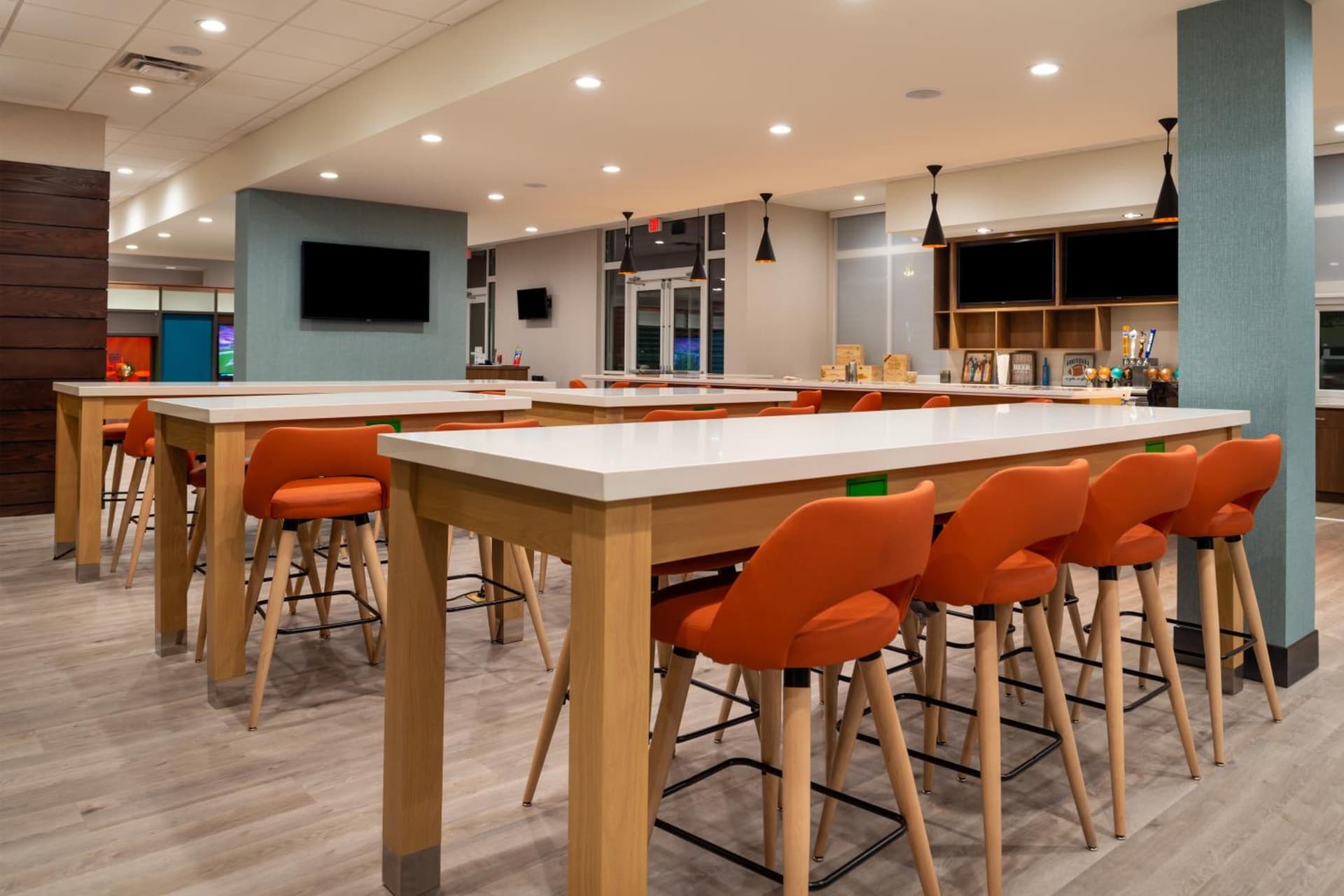 Holiday Inn & Suites Orlando I-Drive Theme Parks