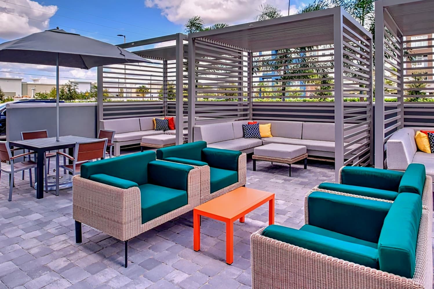 Holiday Inn & Suites Orlando I-Drive Theme Parks