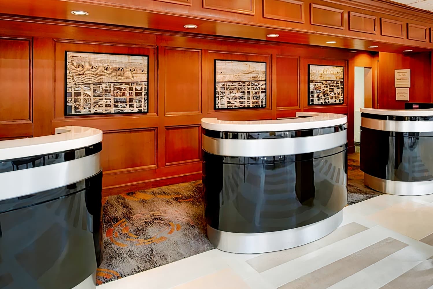 DoubleTree by Hilton Dearborn