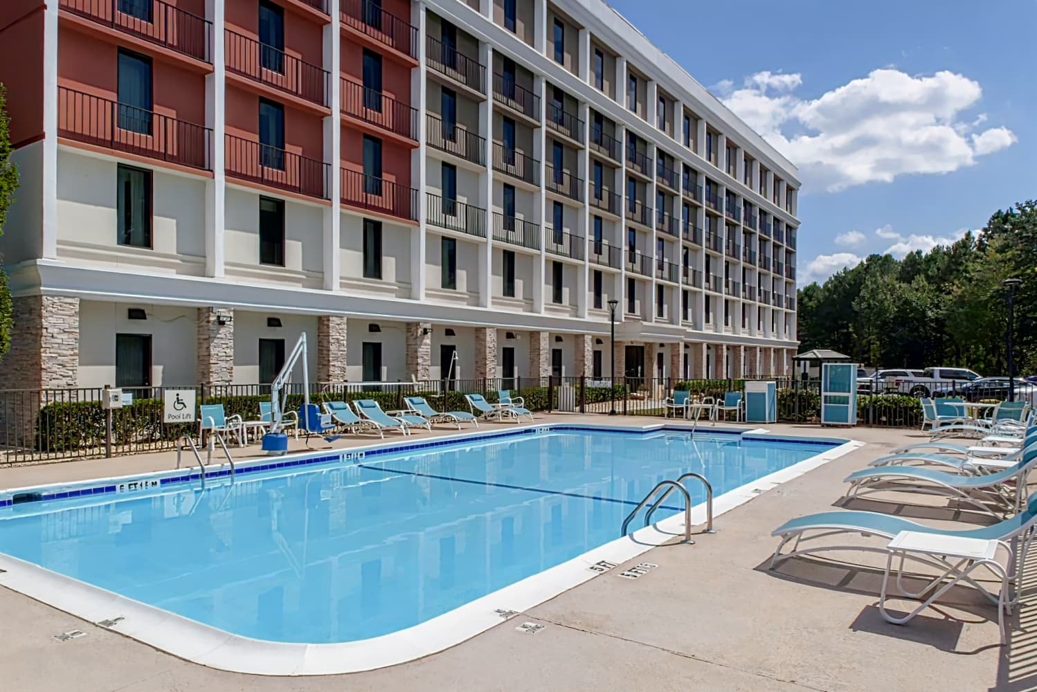 Holiday Inn Express Atlanta Airport