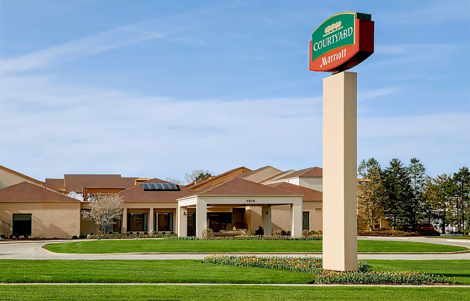 Courtyard by Marriott Rockford