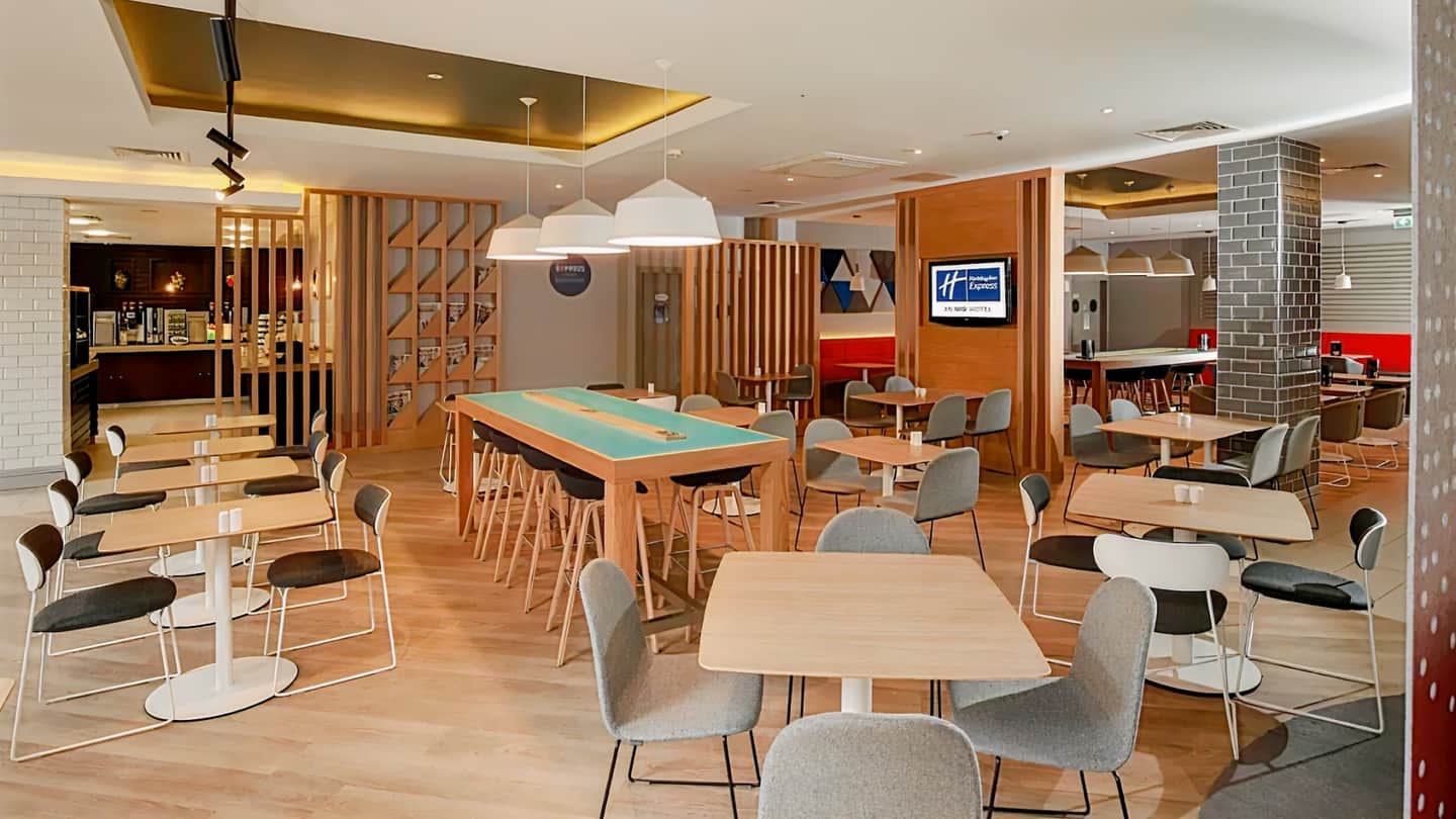 Holiday Inn Express Belfast City