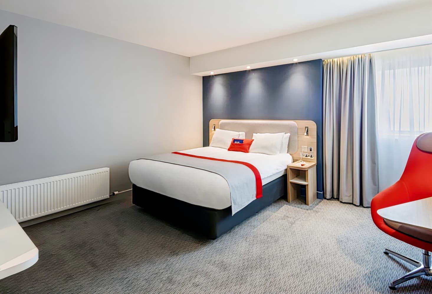 Holiday Inn Express Belfast City