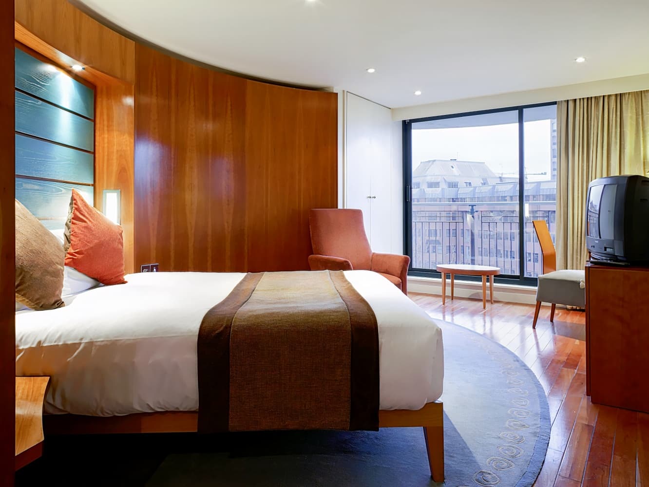 Mercure Bristol Brigstow Hotel