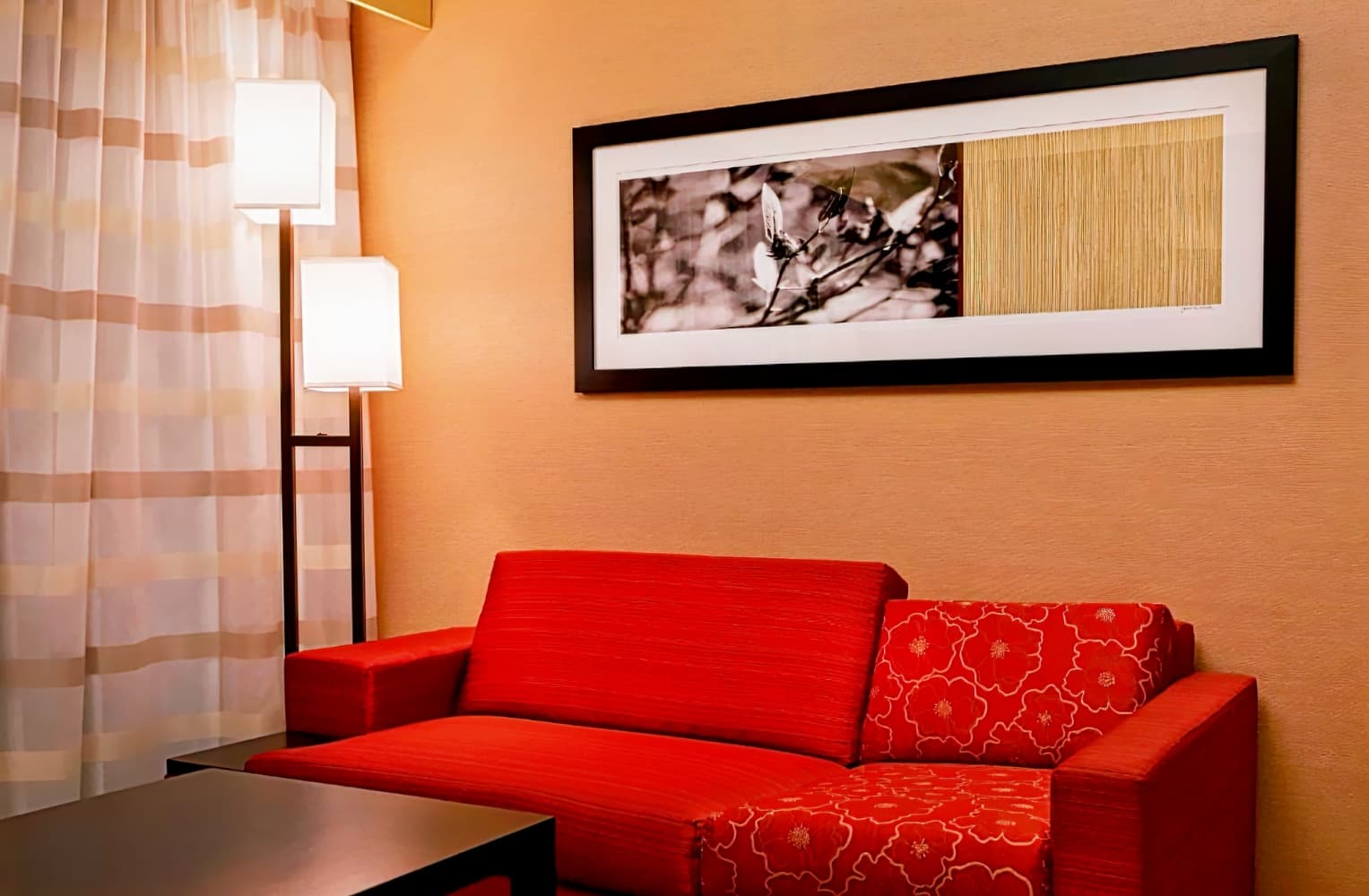 Courtyard by Marriott Syracuse Downtown at Armory Square
