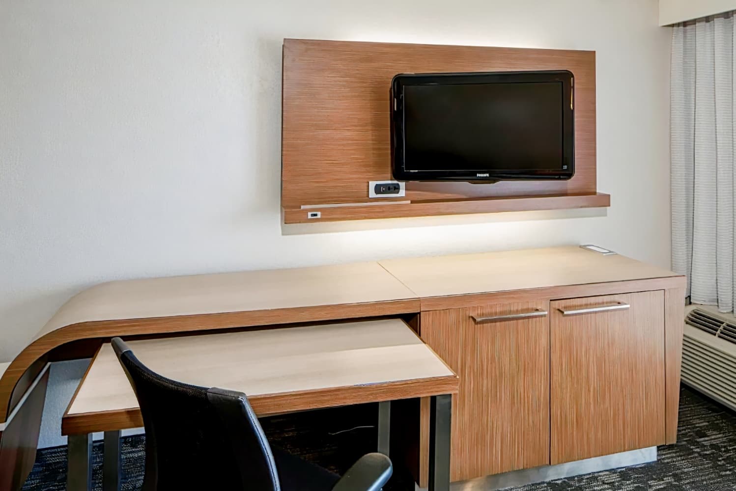 Courtyard San Antonio Airport / North Star Mall