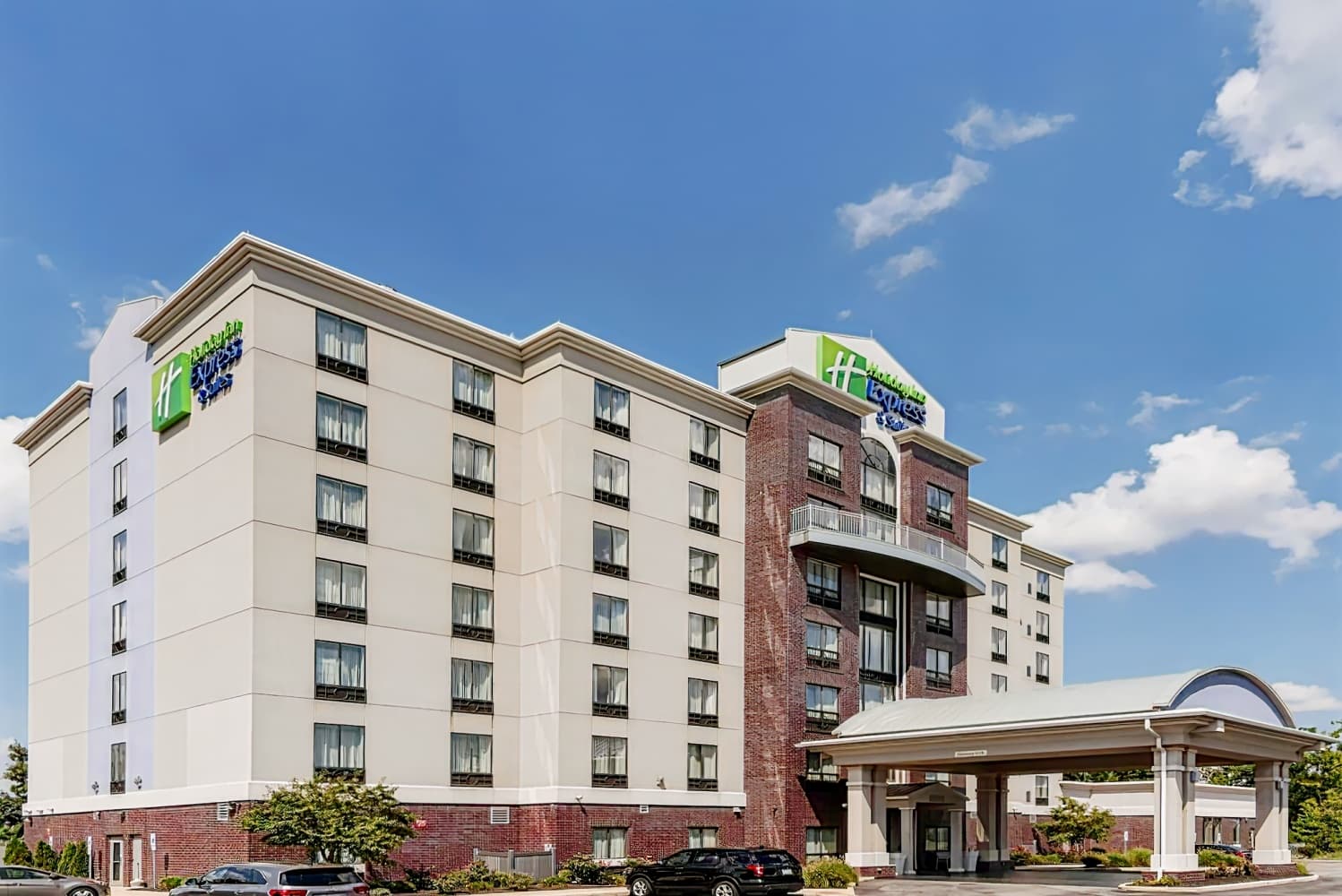 Holiday Inn Express & Suites Columbus - Polaris Parkway