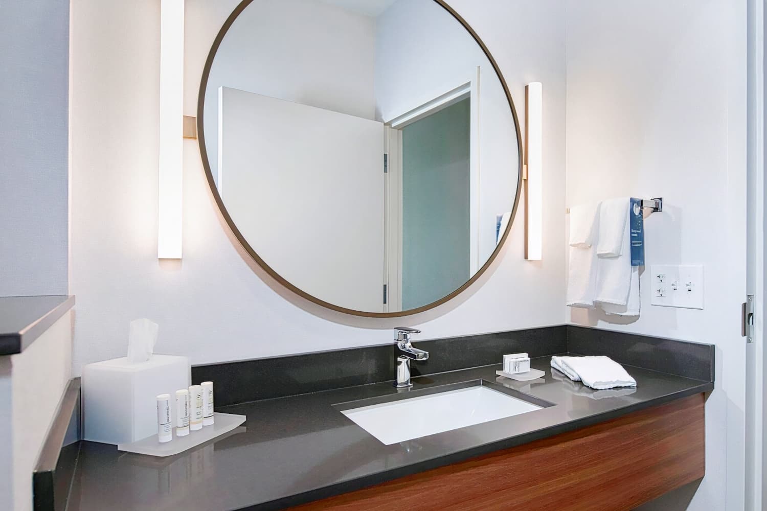 Fairfield Inn & Suites by Marriott Dayton North