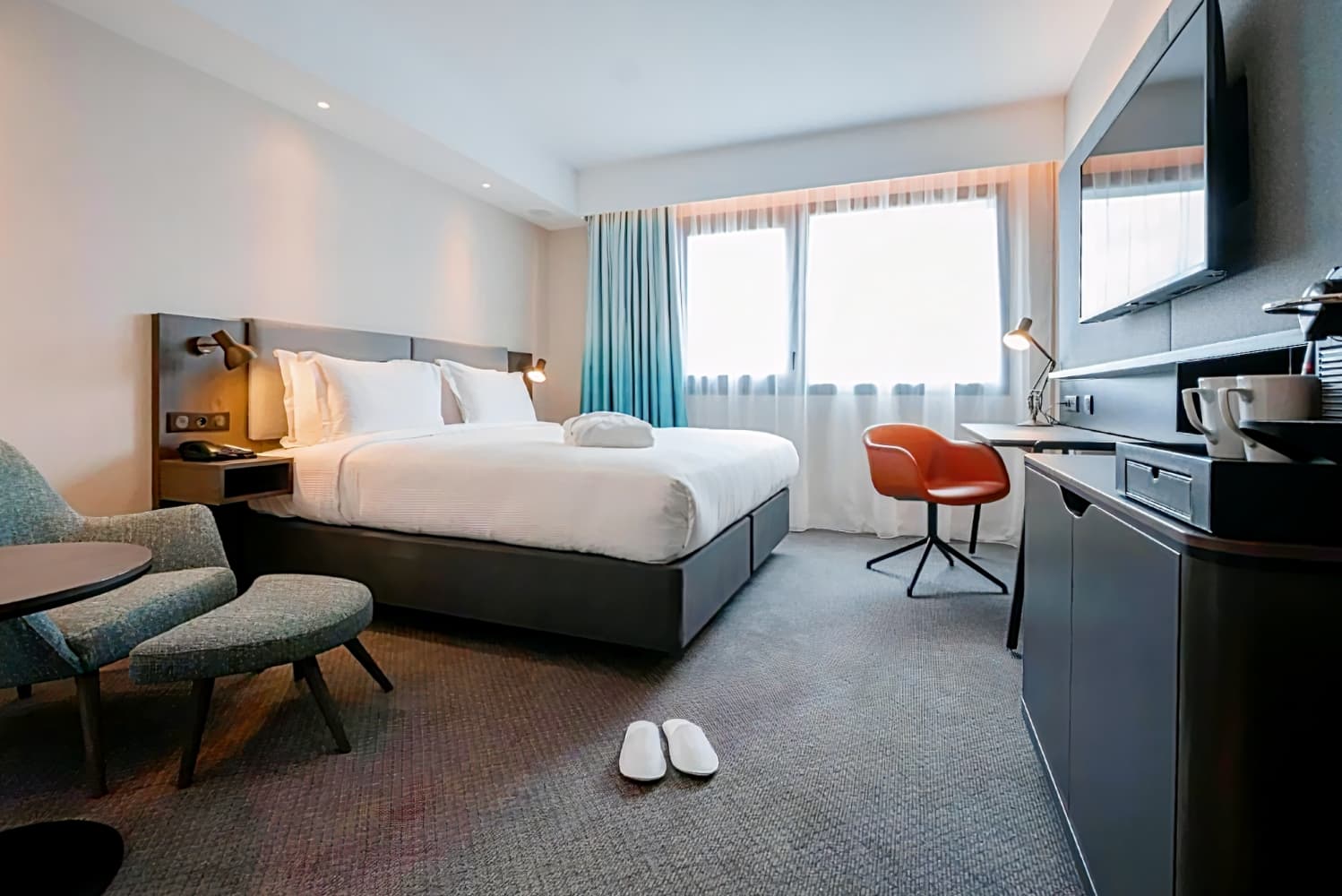 Holiday Inn Paris CDG Airport, an IHG Hotel