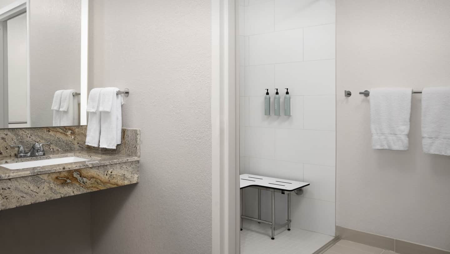 Courtyard by Marriott Orlando East/UCF Area