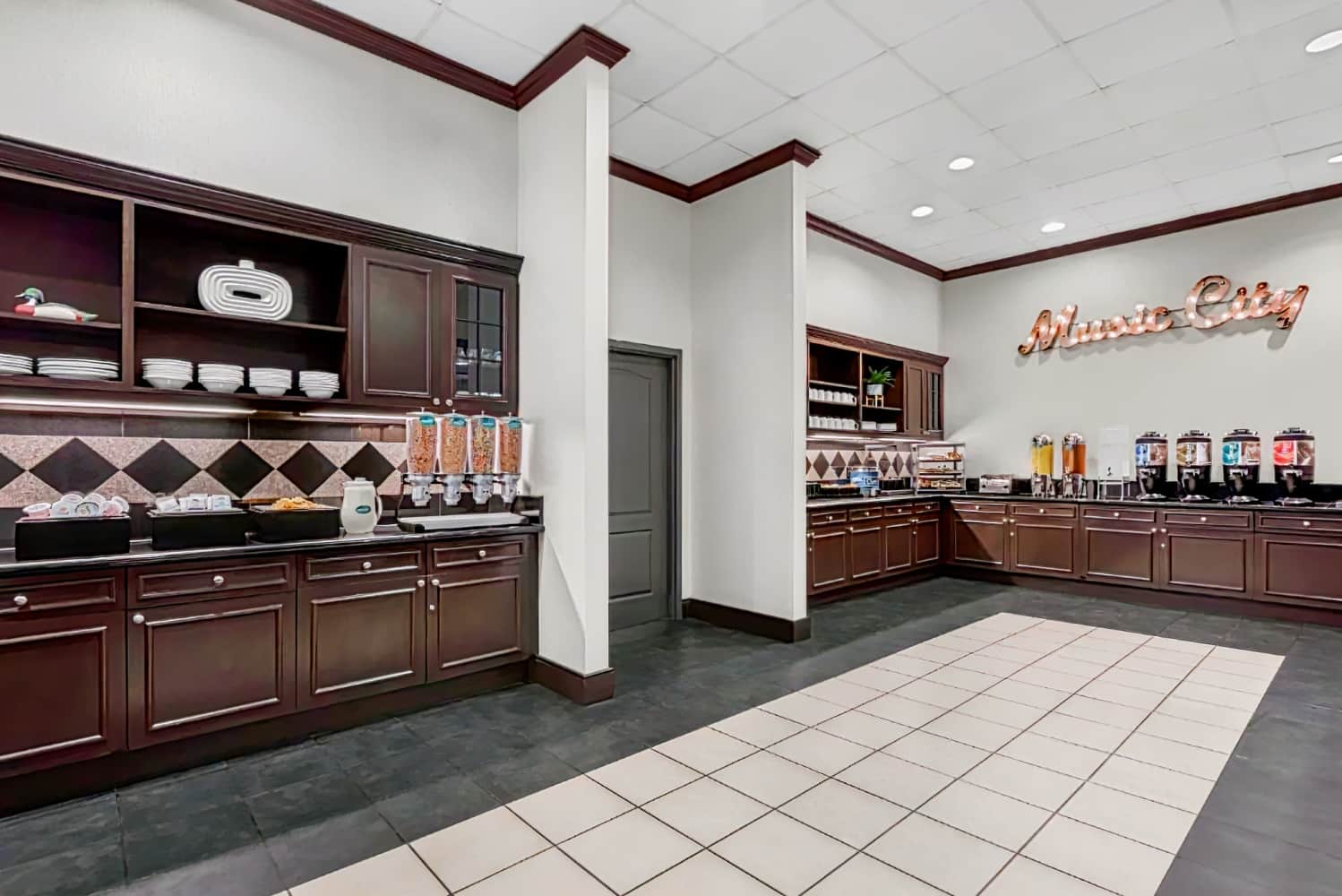 Homewood Suites by Hilton Nashville-Downtown
