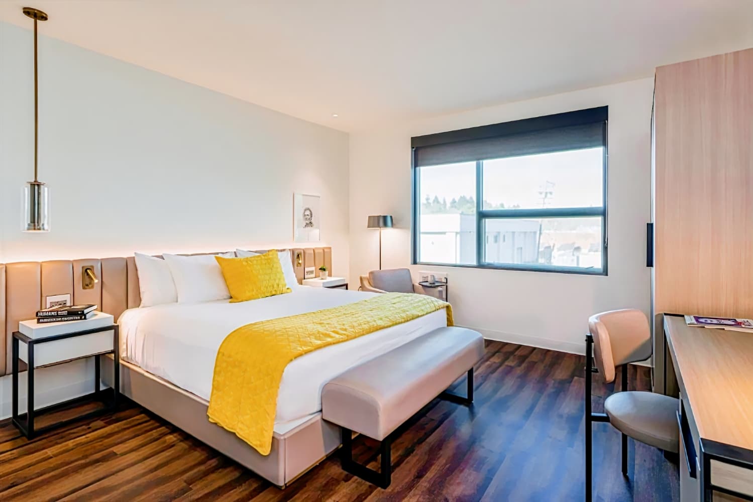 Shashi Hotel Mountain View, an Urban Resort