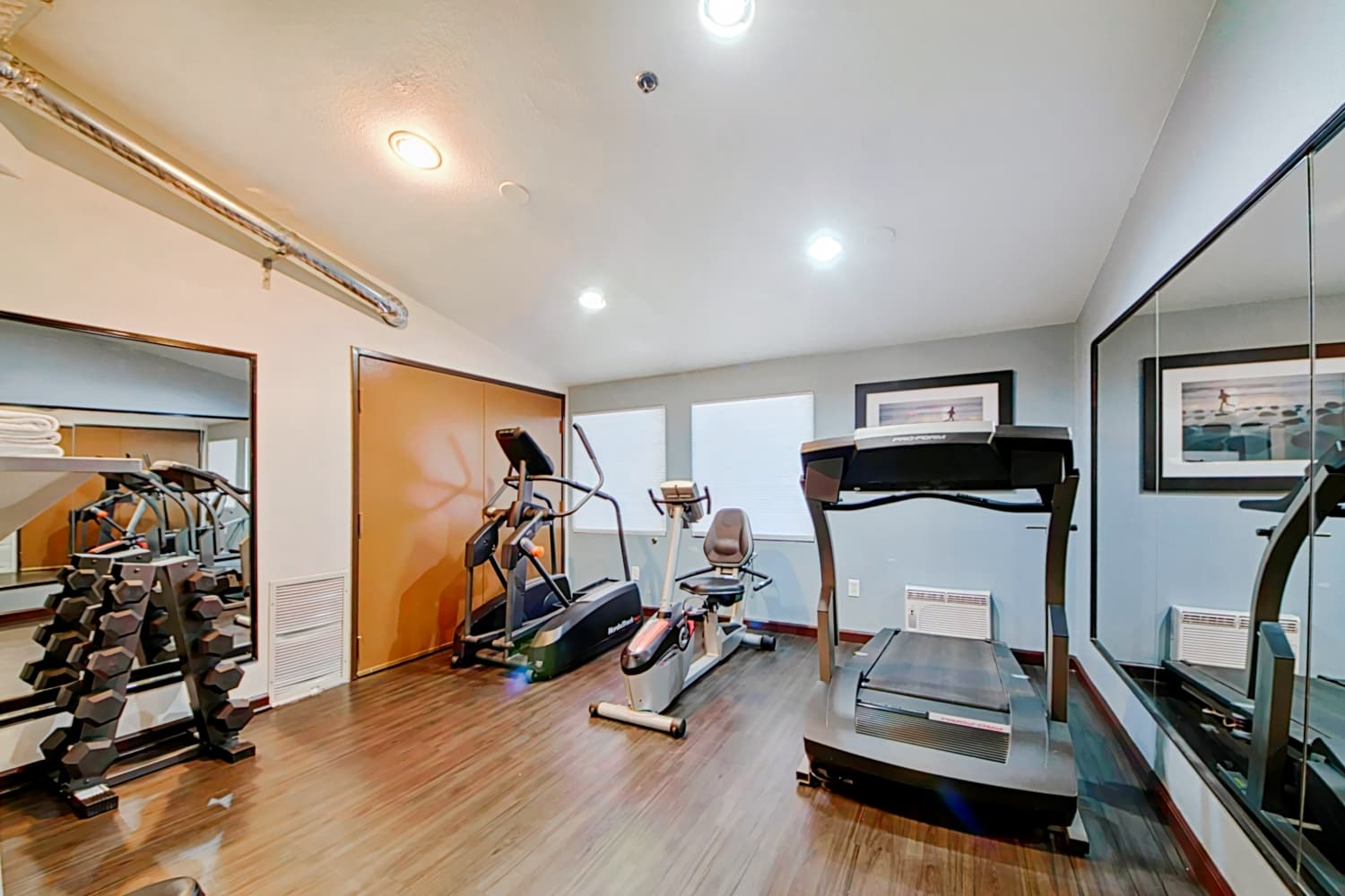 Holiday Inn Express Hotel & Suites Solana Beach-Del Mar