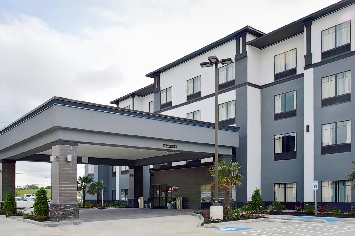 Best Western Plus Prien Lake Hotel & Suites - Lake Charles