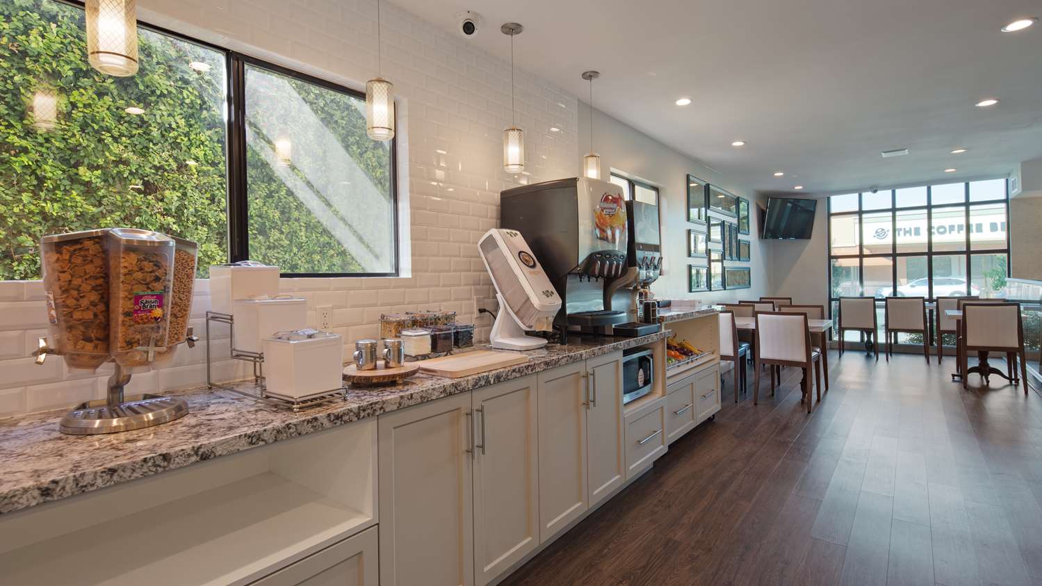 Best Western Woodland Hills