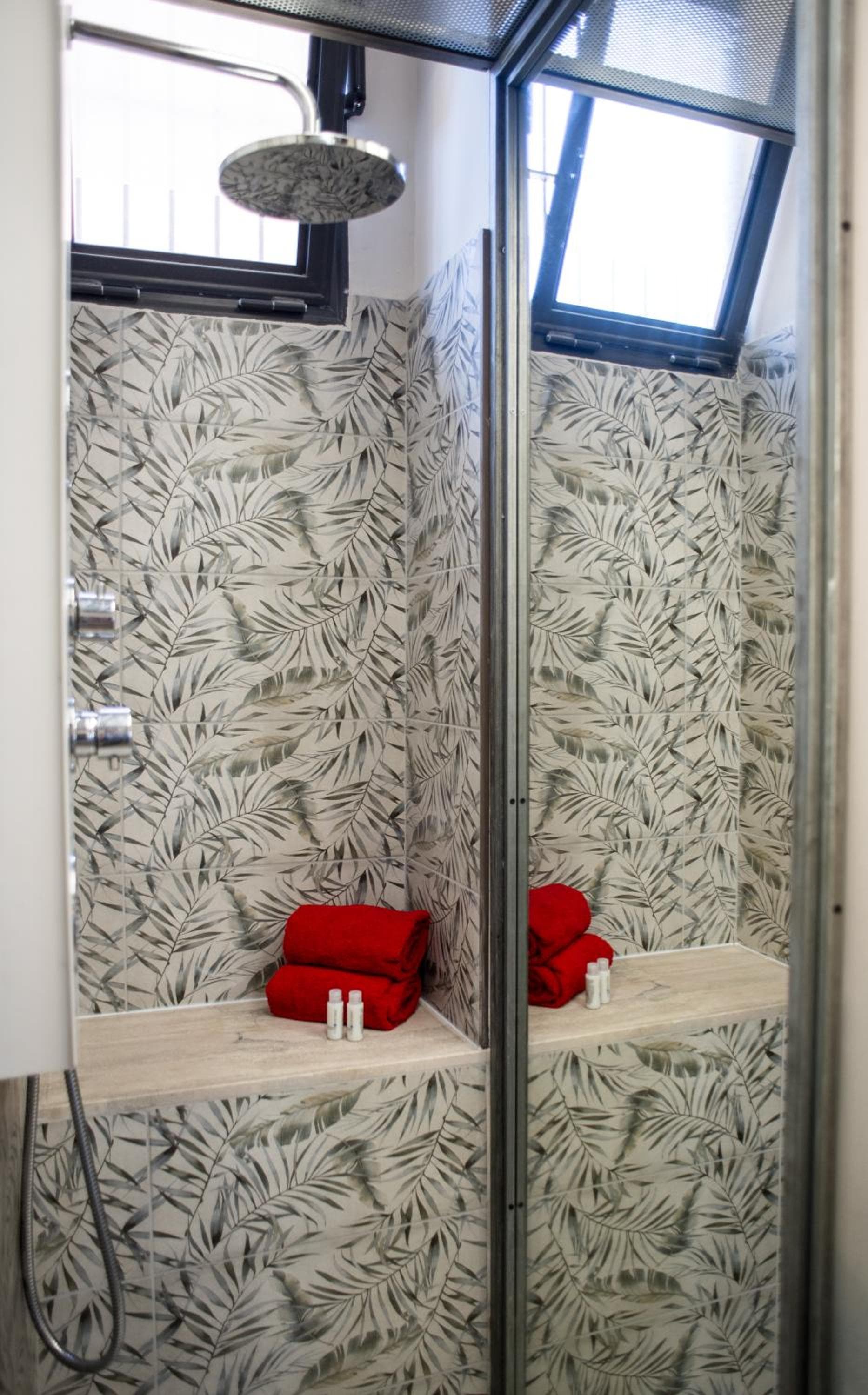 Ostia Holiday Collection