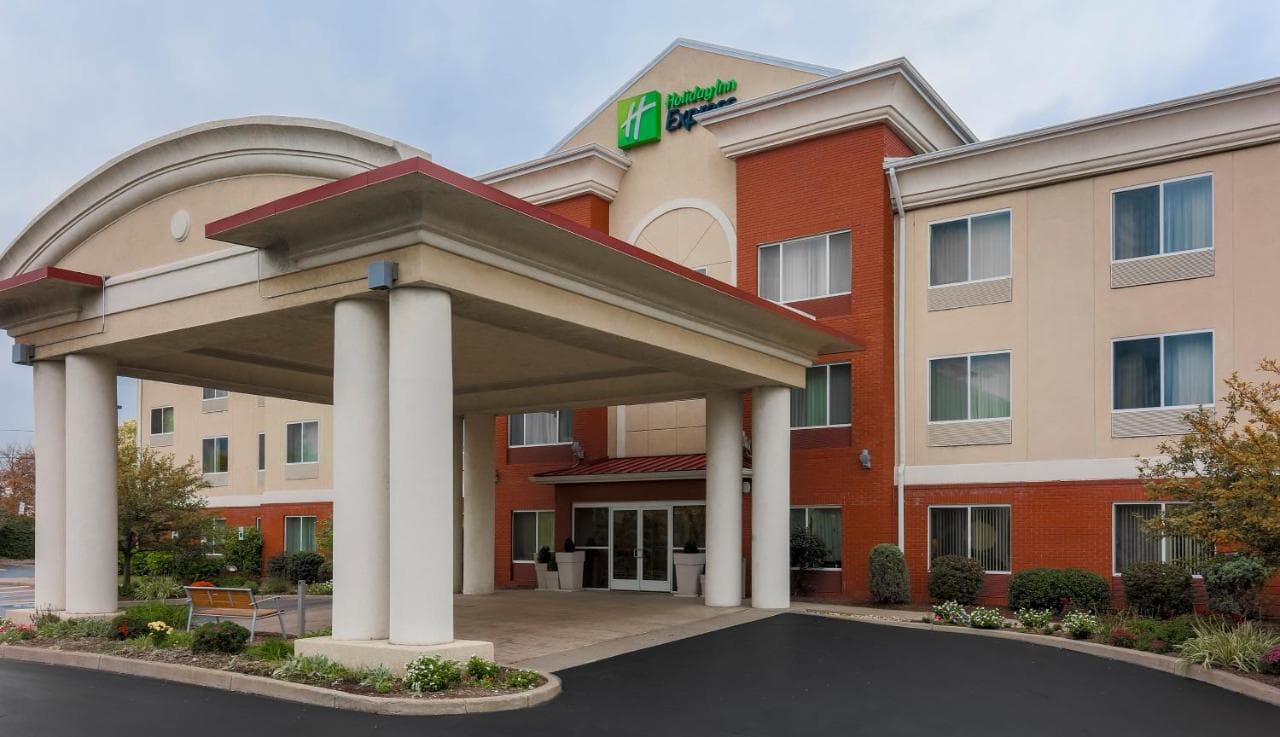 Holiday Inn Express Rochester NE - Irondequoit by IHG