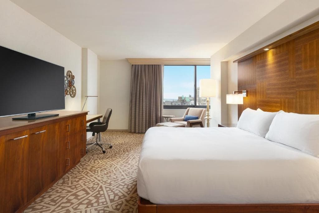 Hilton New York Times Square