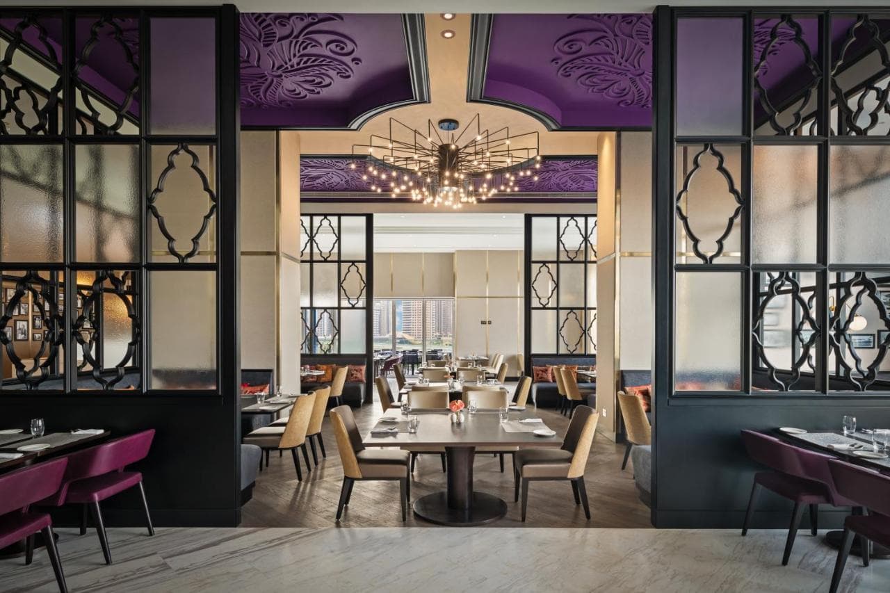 Taj Jumeirah Lakes Towers