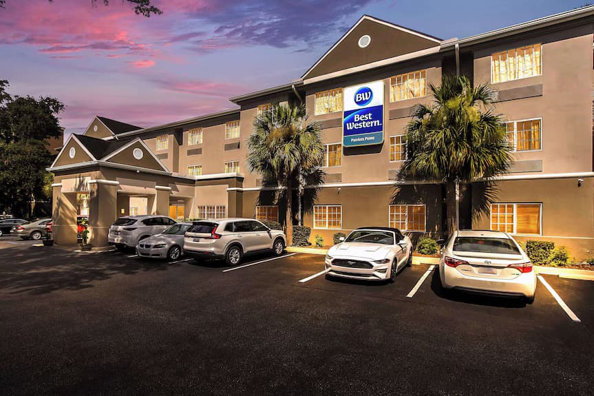 Best Western Patriots Point