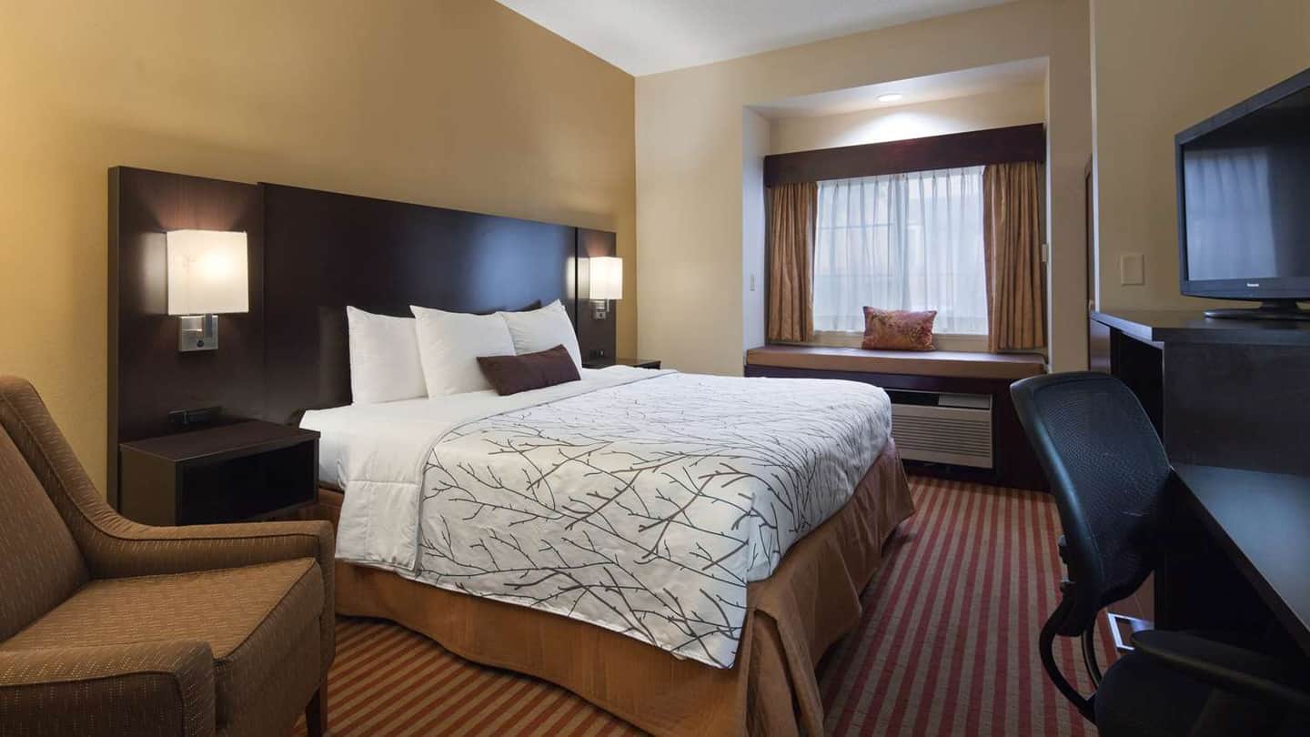 Best Western Patriots Point