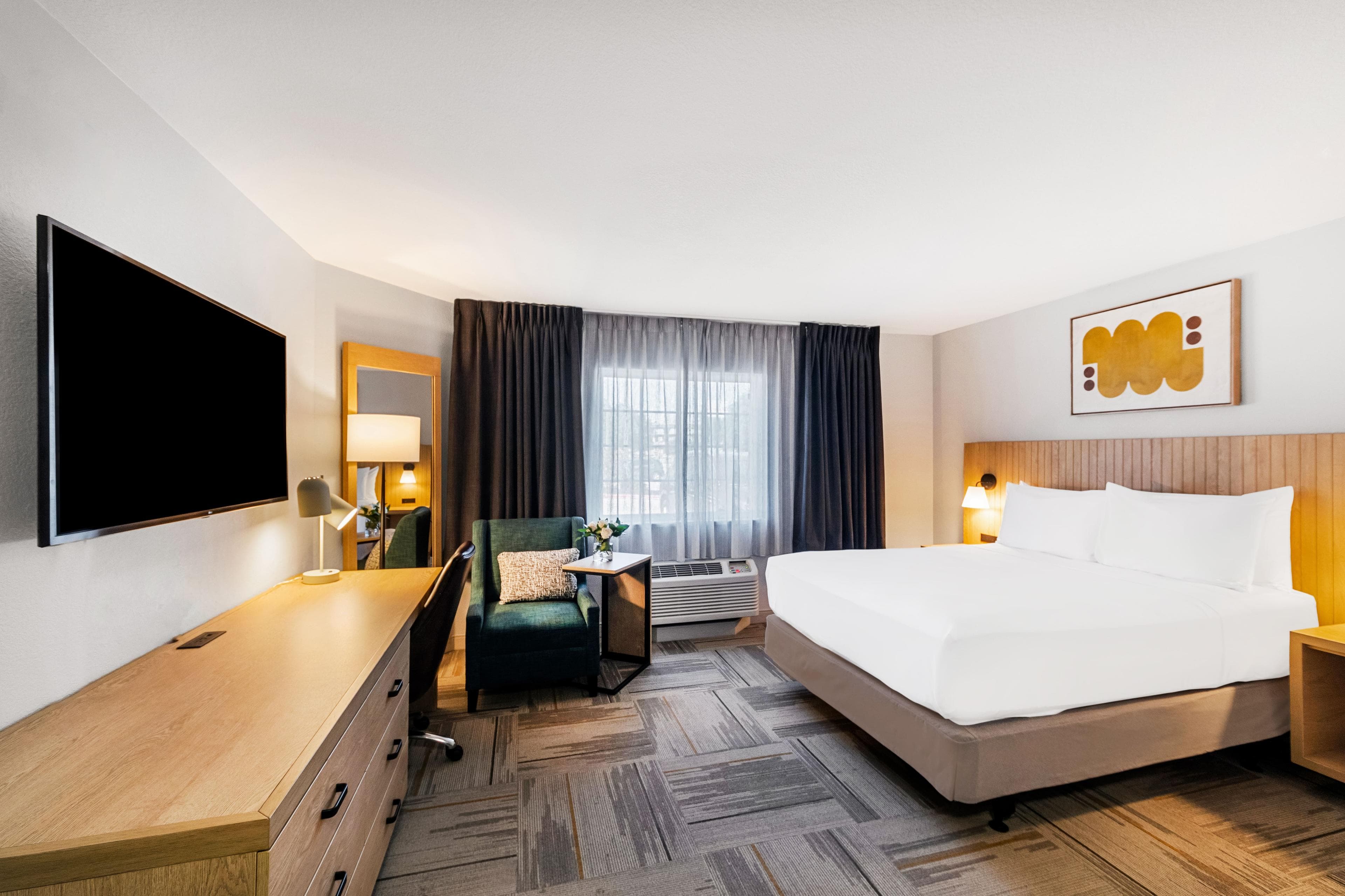 Sonesta Simply Suites Austin South