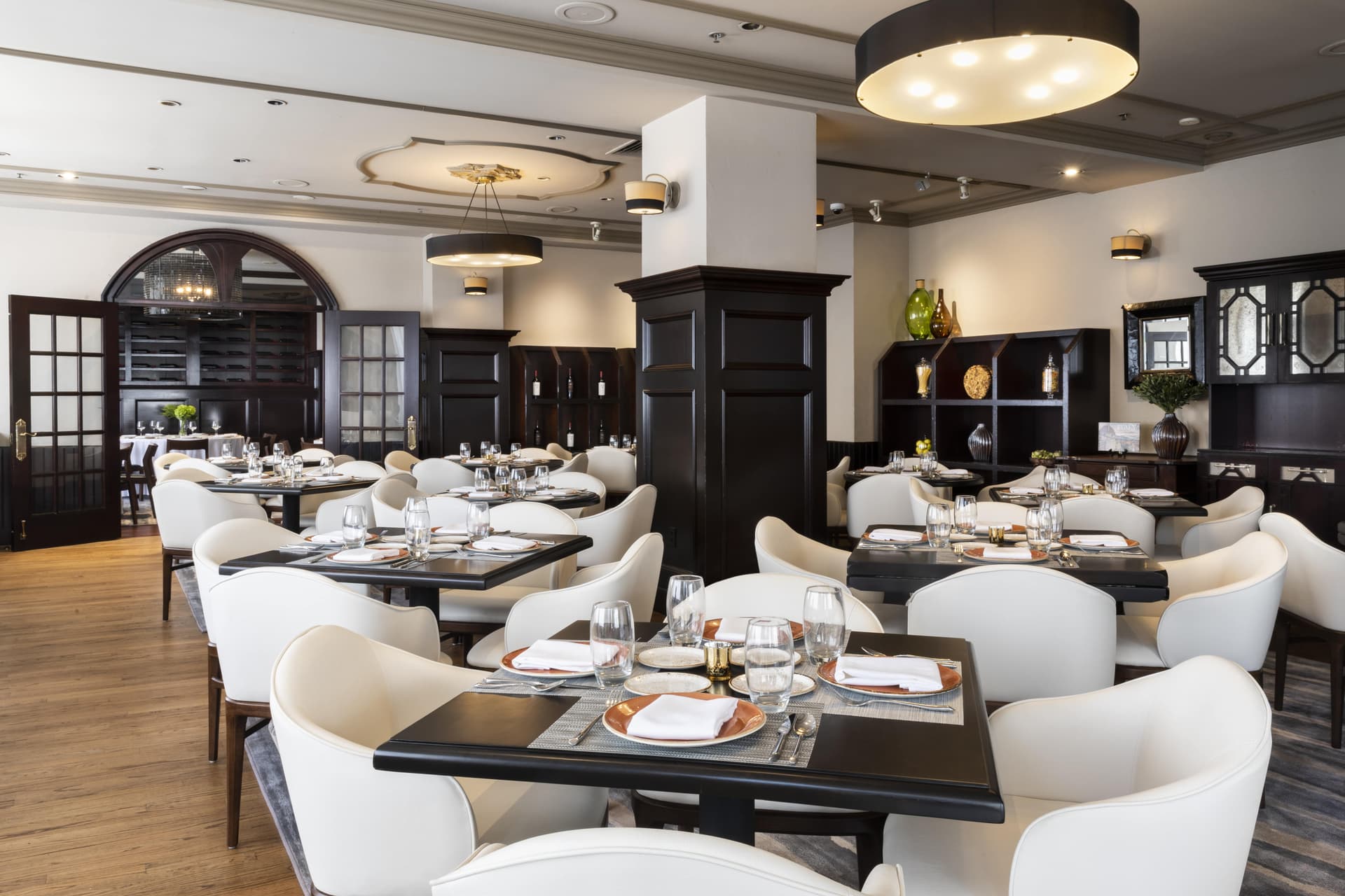 The Allegro Royal Sonesta Hotel Chicago Loop