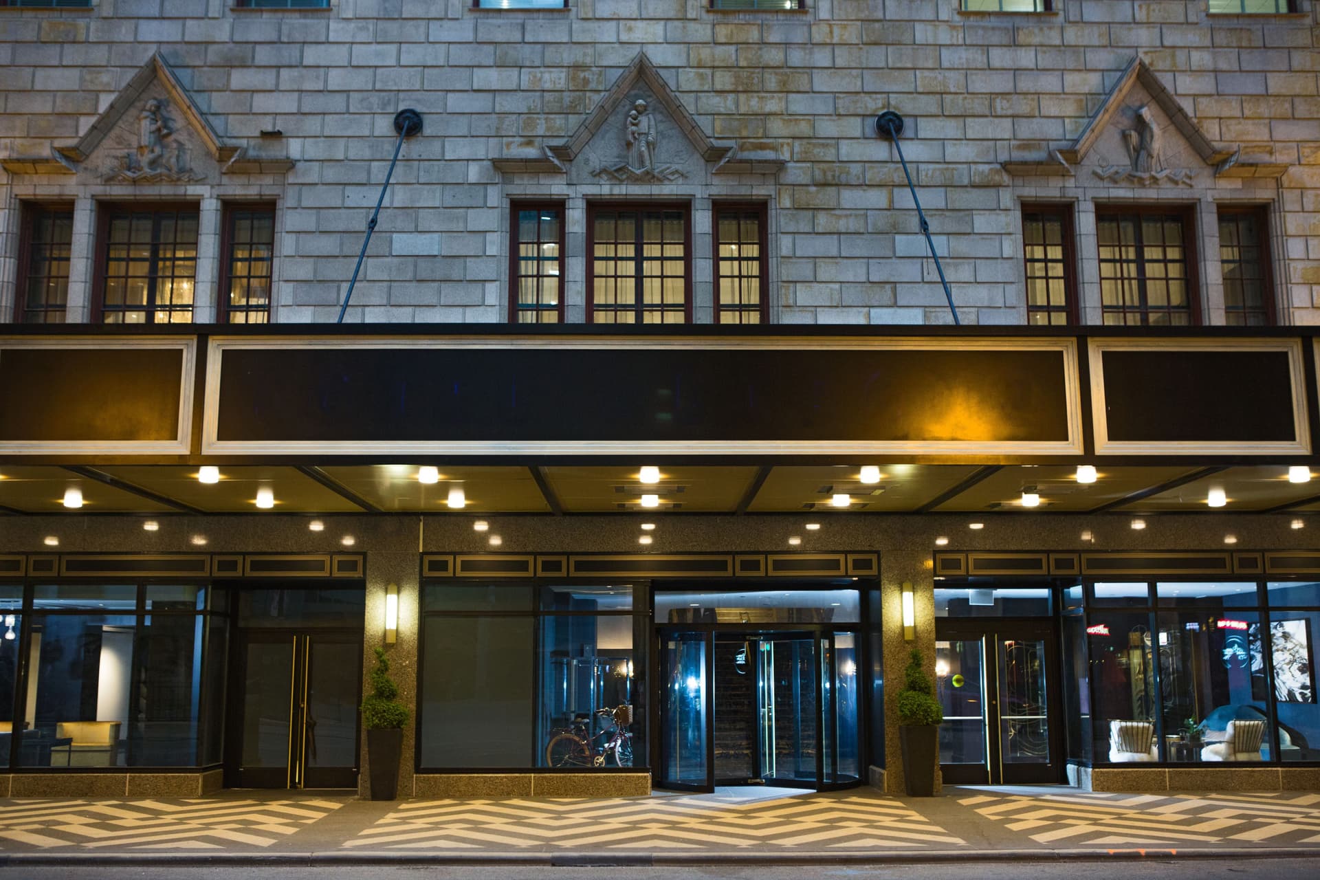 The Allegro Royal Sonesta Hotel Chicago Loop